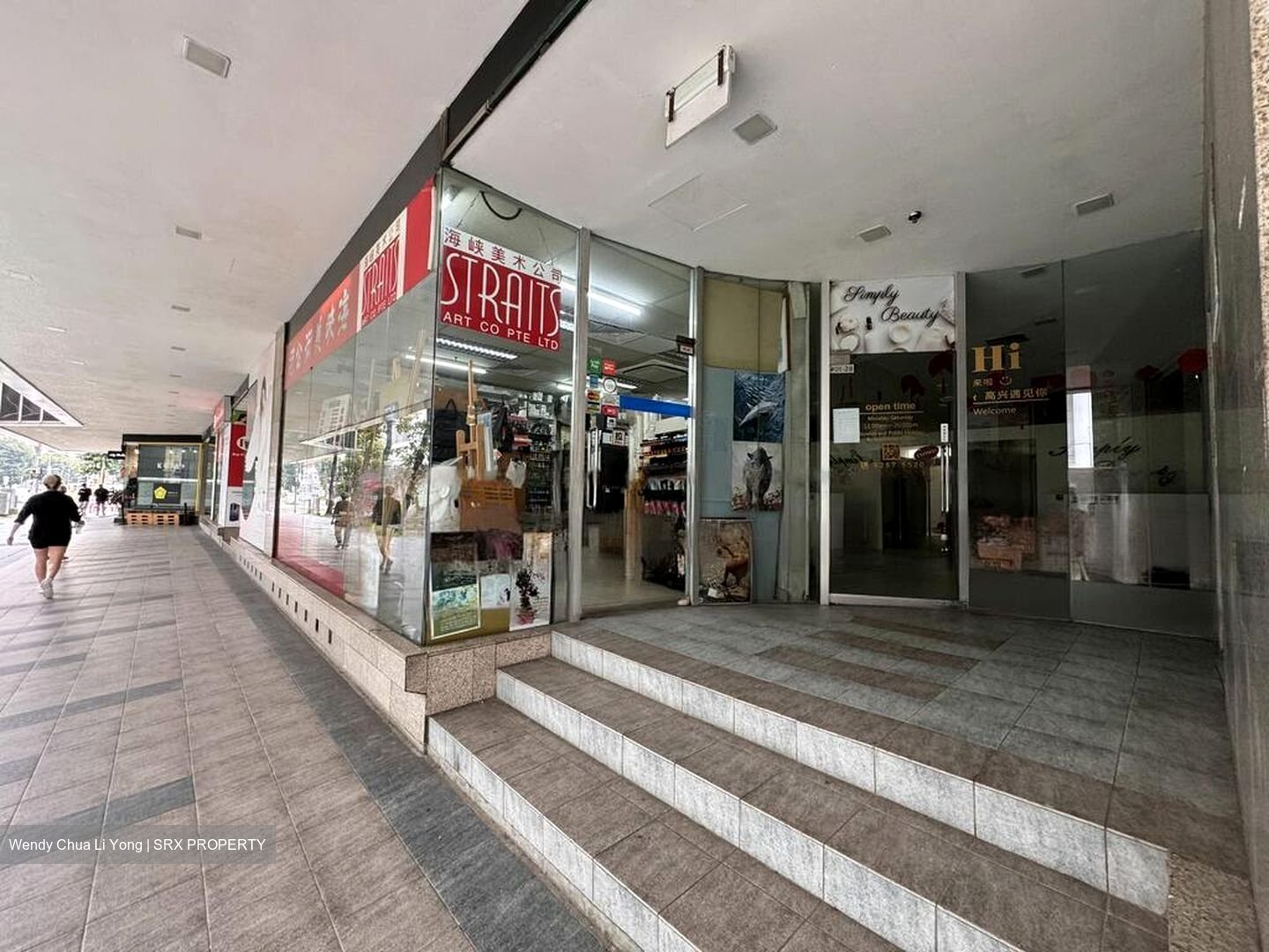North Bridge Centre (D7), Retail #456617011